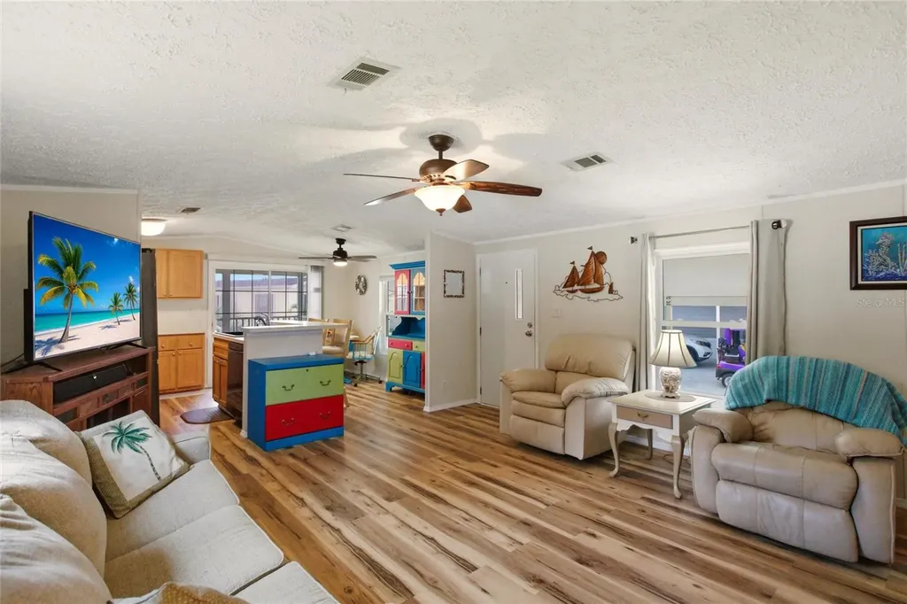 15 N Cardinal Punta Gorda FL 33950