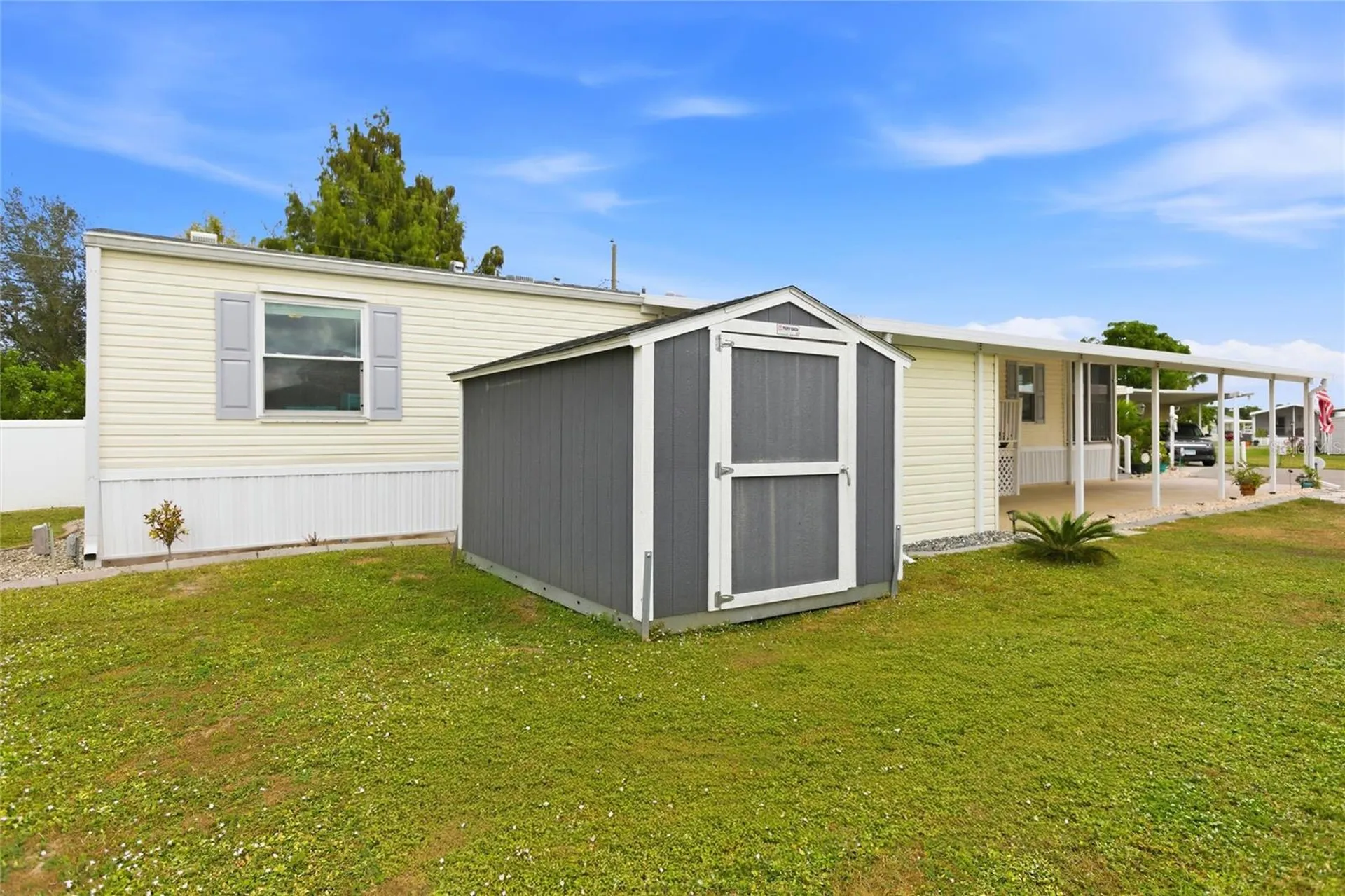 15 N Cardinal Punta Gorda FL 33950