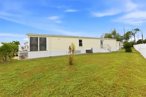 15 N Cardinal Punta Gorda FL 33950