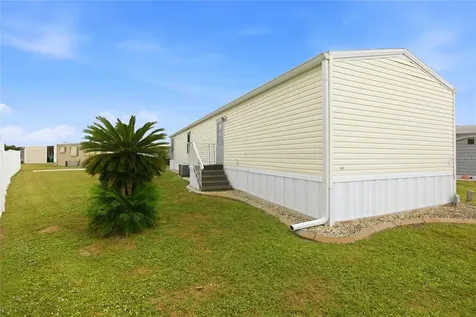 15 N Cardinal Punta Gorda FL 33950