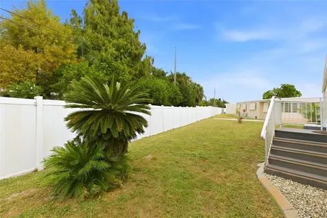 15 N Cardinal Punta Gorda FL 33950