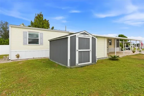 15 N Cardinal Punta Gorda FL 33950