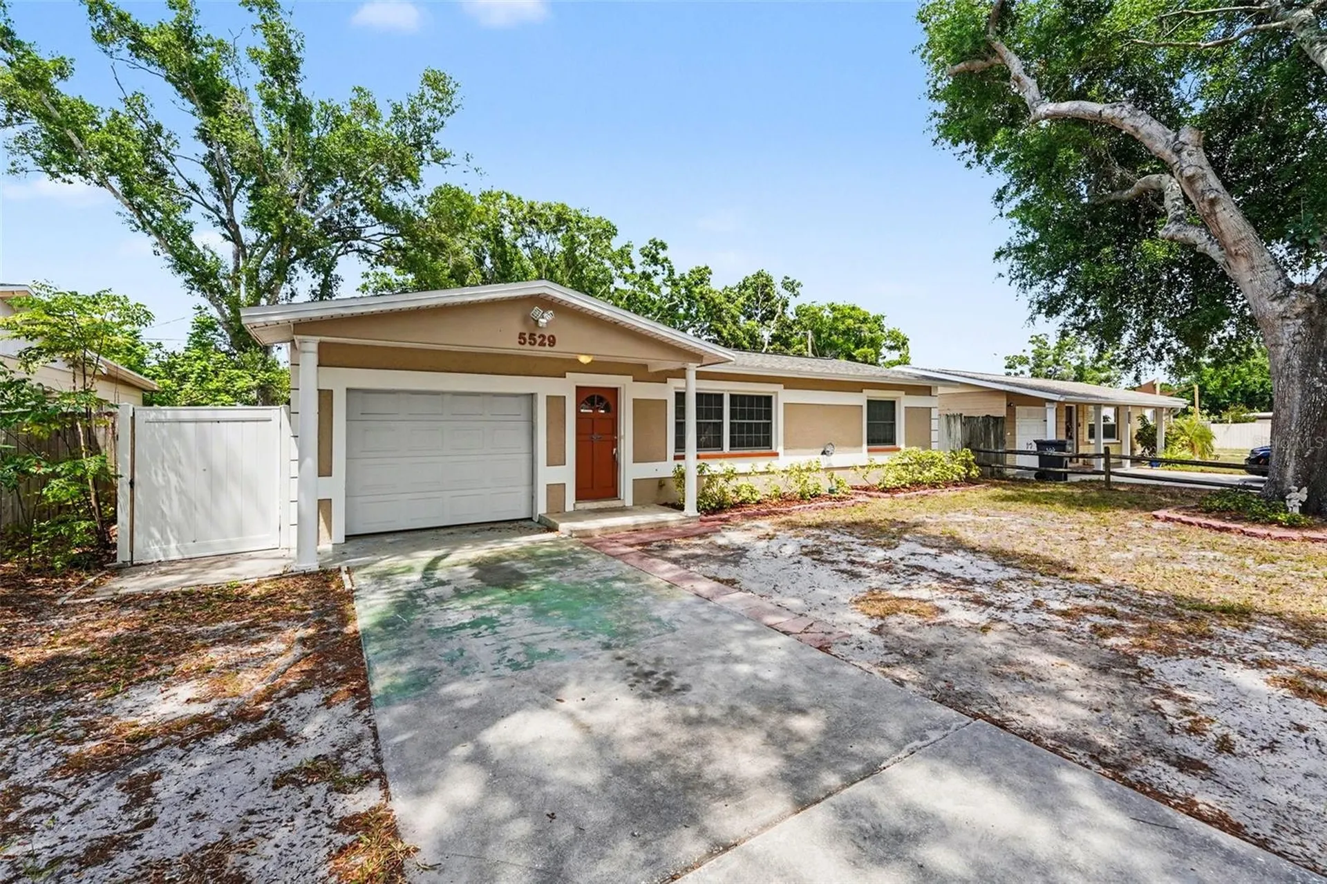 5529 57th Avenue N St Petersburg FL 33709