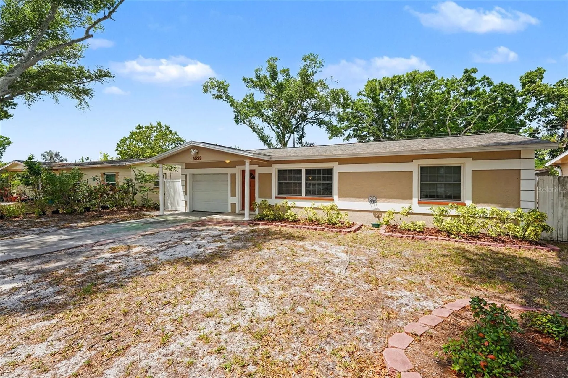 5529 57th Avenue N St Petersburg FL 33709