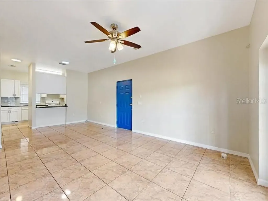 206 Majors Lane Kissimmee FL 34743