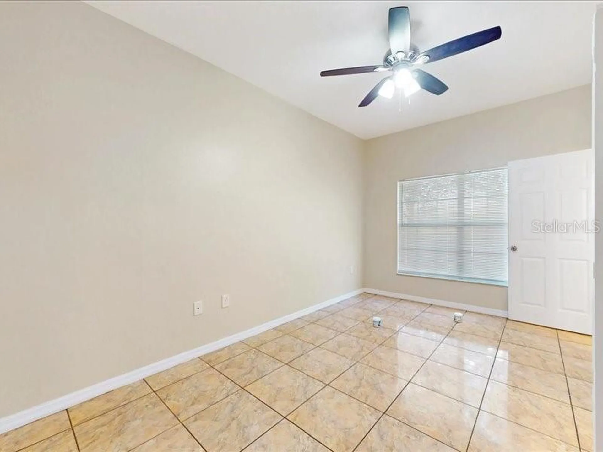 206 Majors Lane Kissimmee FL 34743