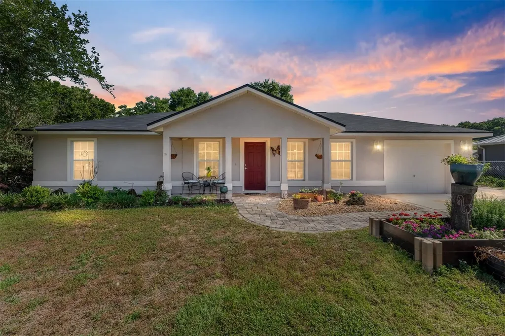 1868 NE 127th Place Anthony FL 32617