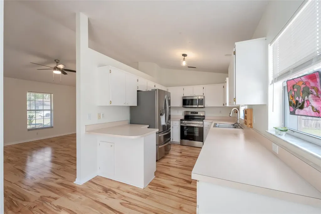 1868 NE 127th Place Anthony FL 32617