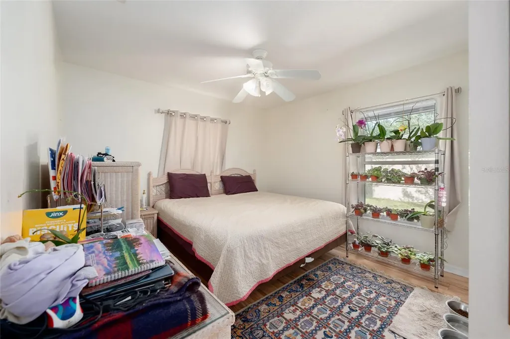 1868 NE 127th Place Anthony FL 32617