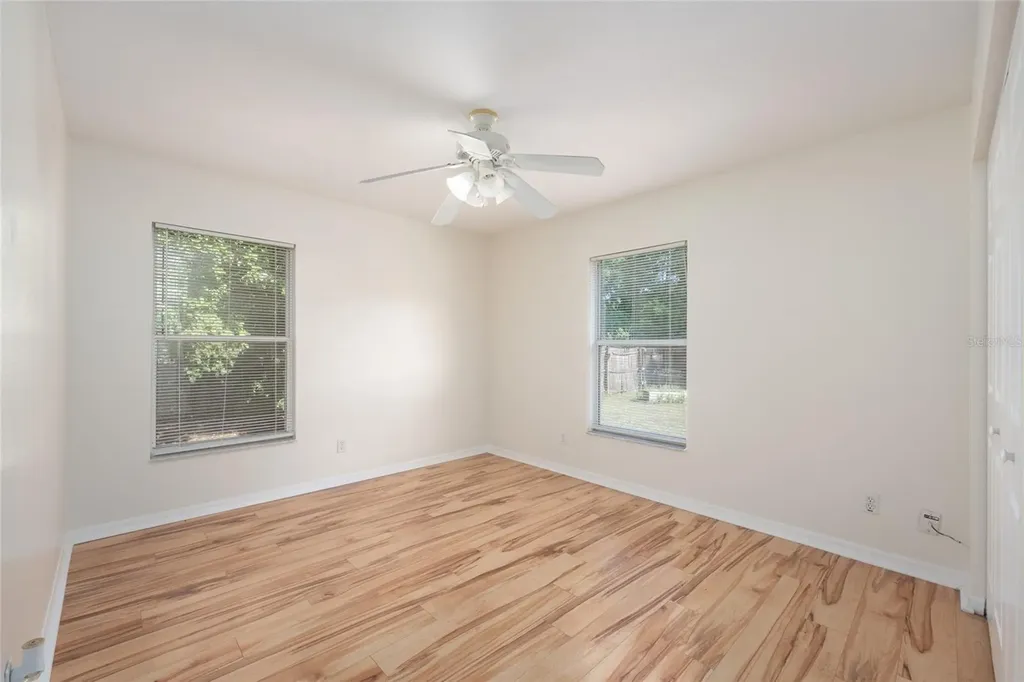1868 NE 127th Place Anthony FL 32617