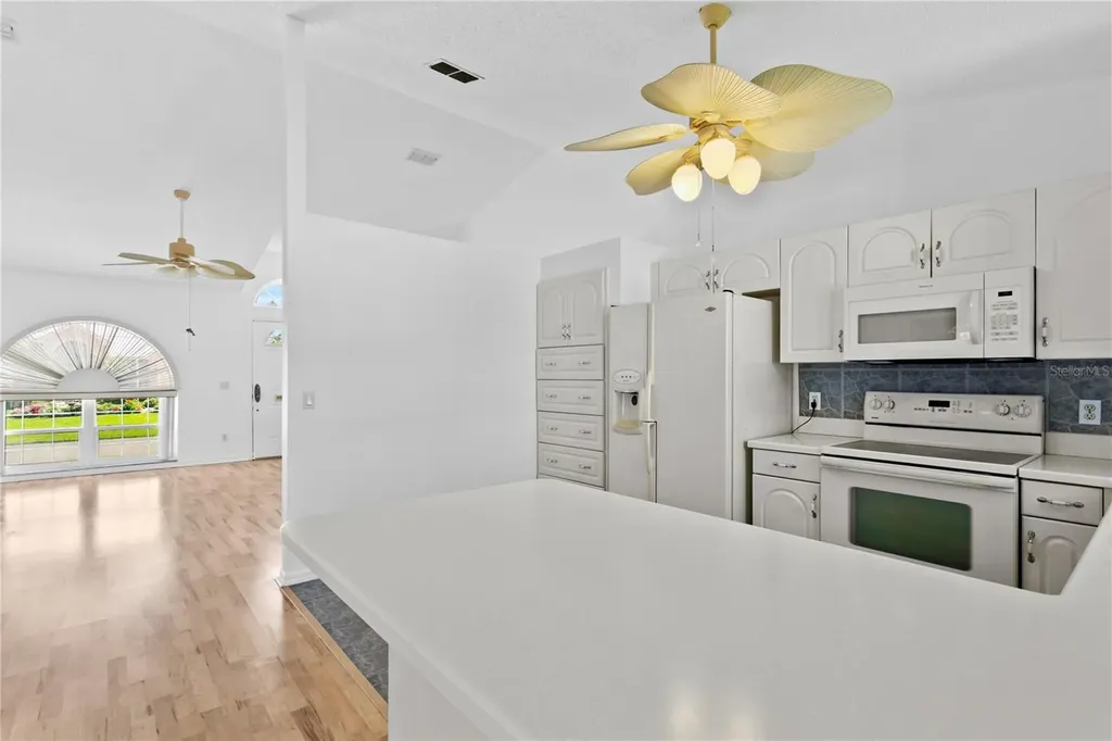 4291 53rd Avenue S St Petersburg FL 33711