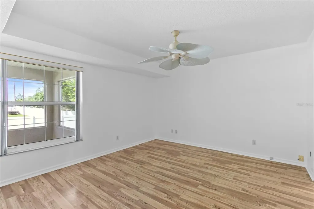 4291 53rd Avenue S St Petersburg FL 33711