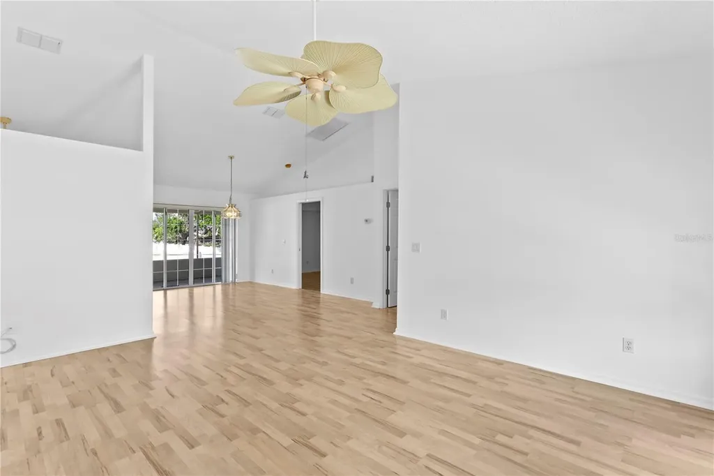 4291 53rd Avenue S St Petersburg FL 33711