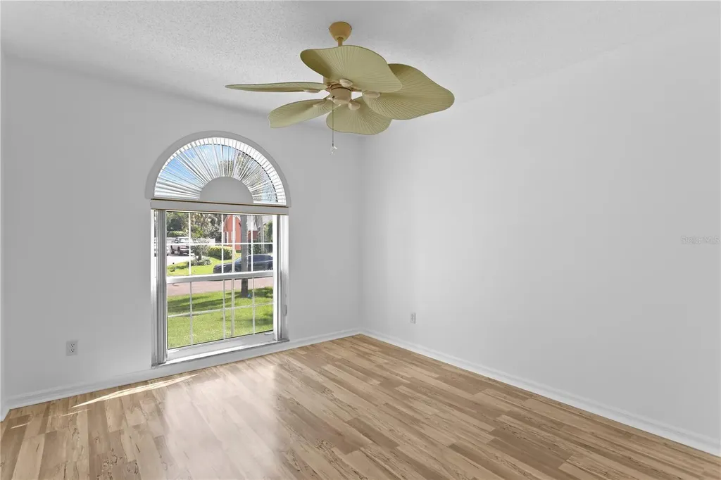 4291 53rd Avenue S St Petersburg FL 33711