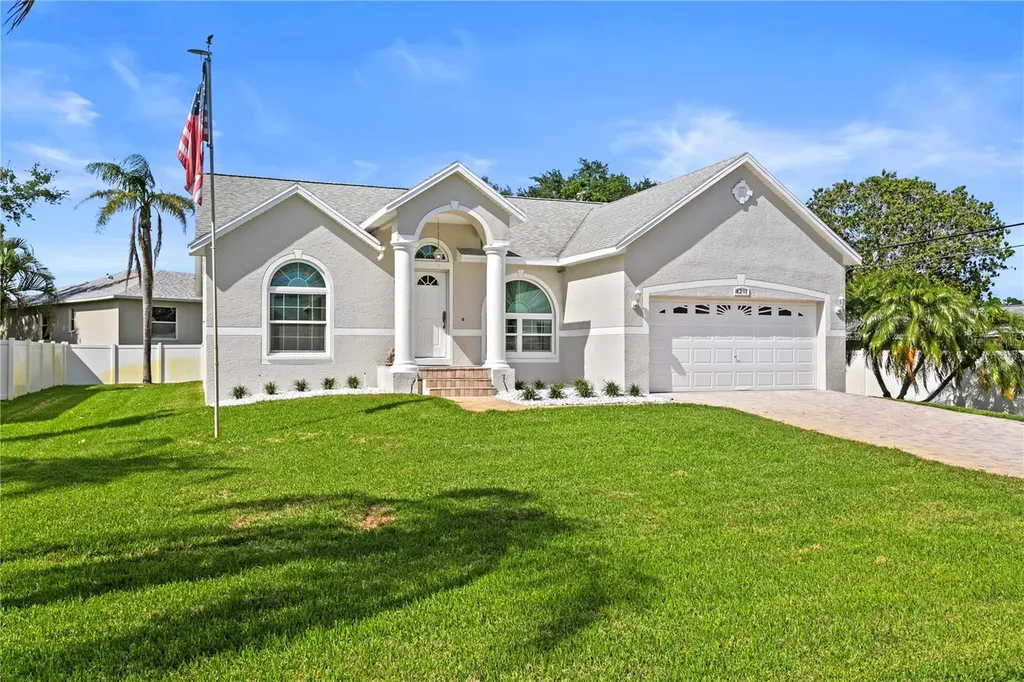 4291 53rd Avenue S St Petersburg FL 33711
