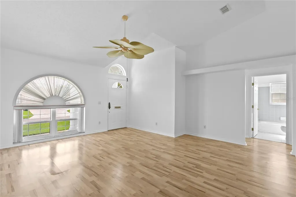 4291 53rd Avenue S St Petersburg FL 33711