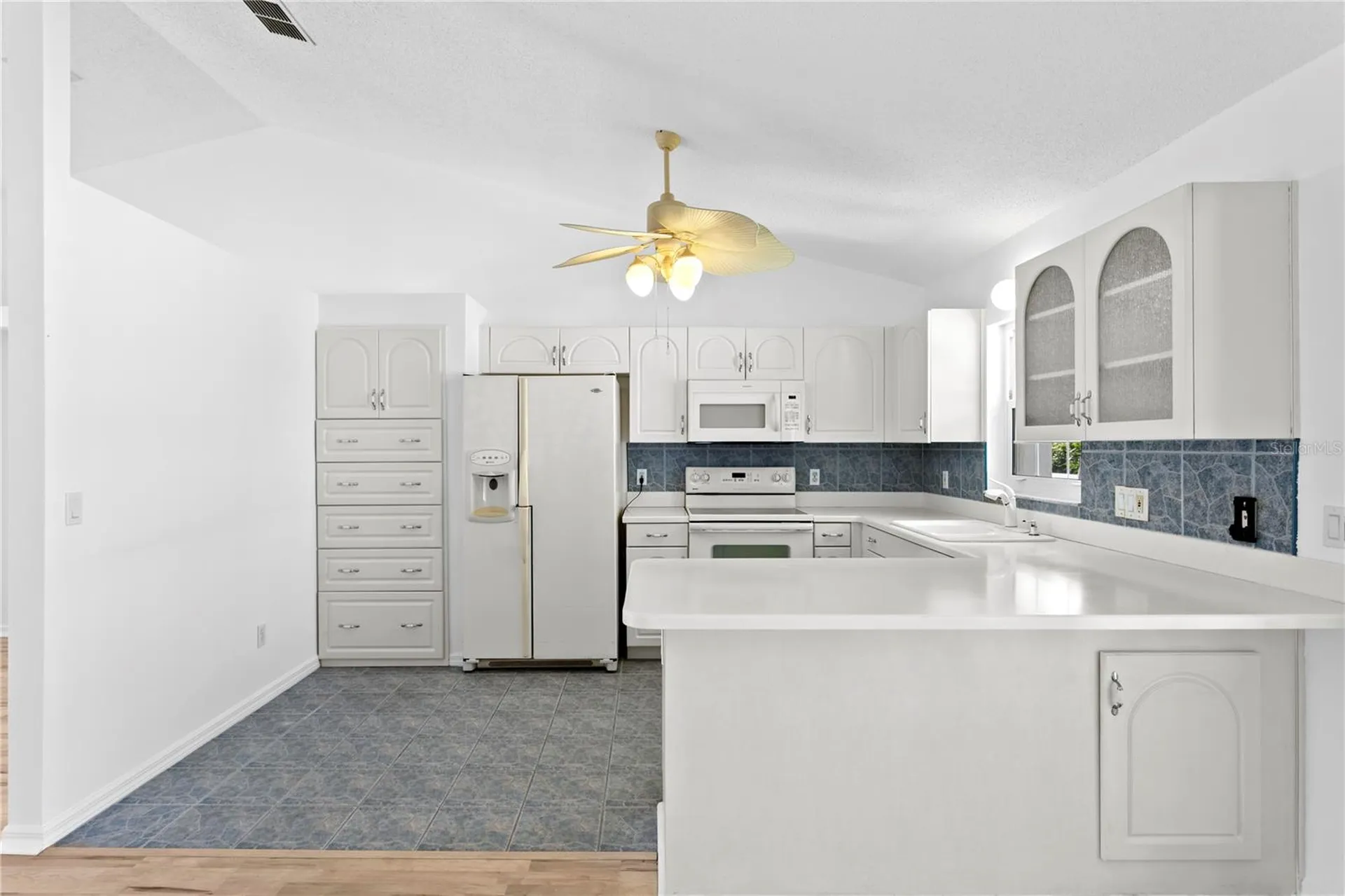 4291 53rd Avenue S St Petersburg FL 33711
