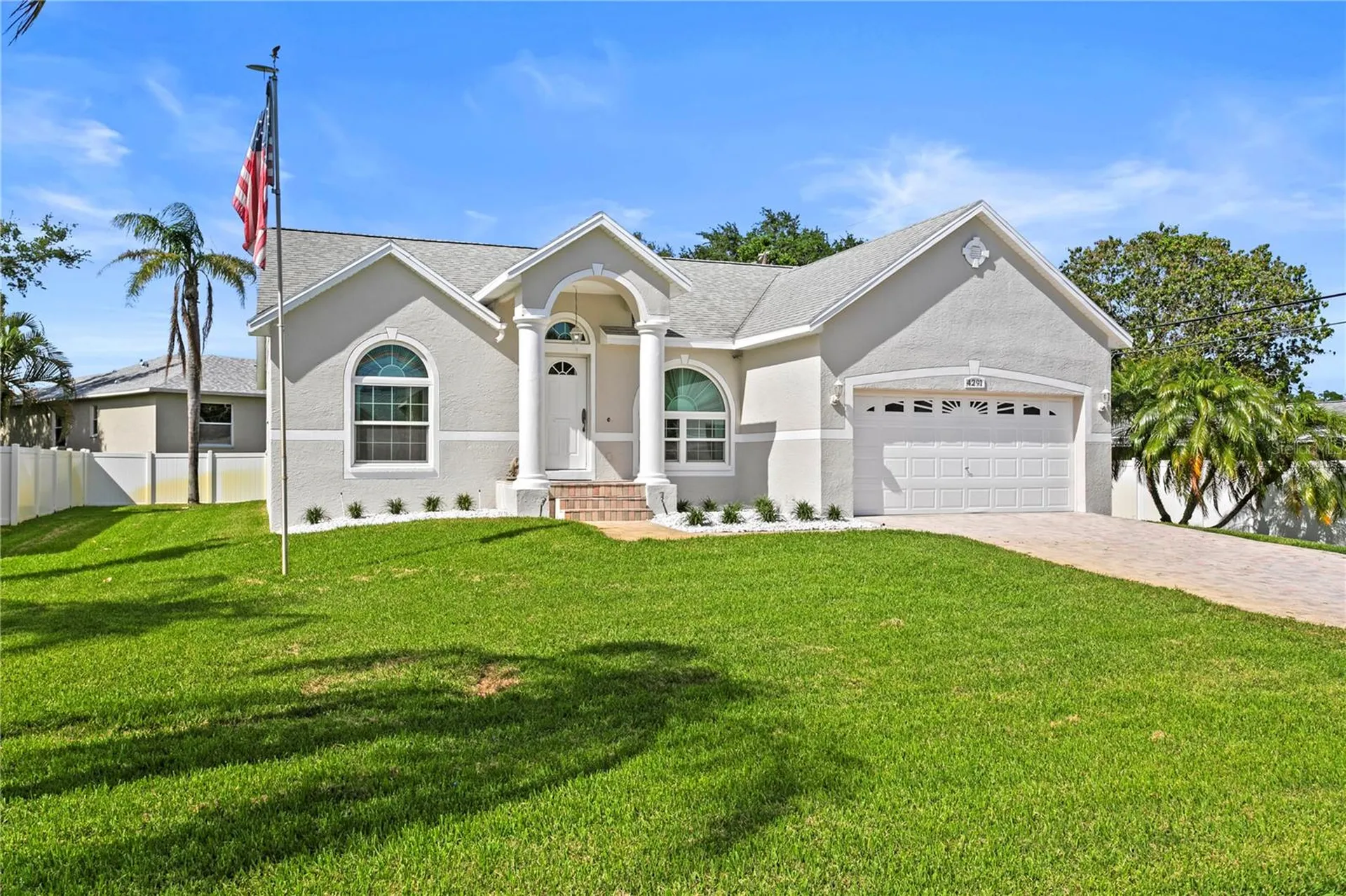 4291 53rd Avenue S St Petersburg FL 33711
