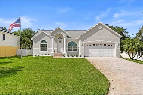 4291 53rd Avenue S St Petersburg FL 33711