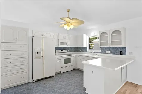 4291 53rd Avenue S St Petersburg FL 33711