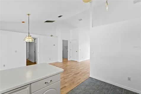 4291 53rd Avenue S St Petersburg FL 33711