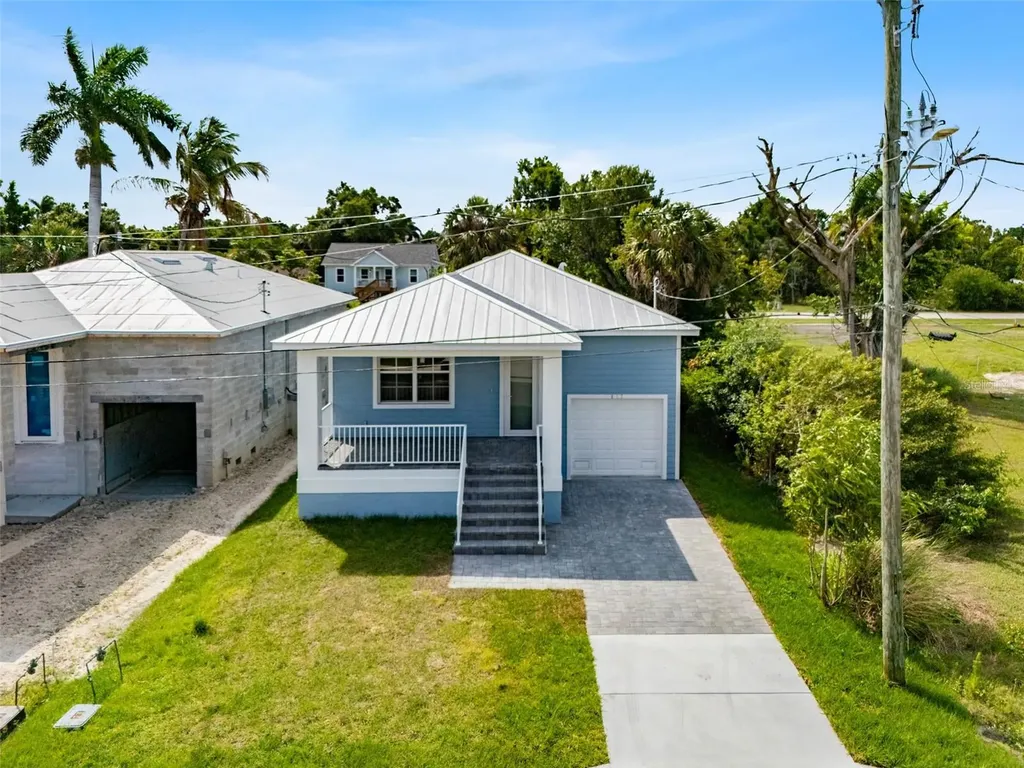 627 Fitzhugh Avenue Punta Gorda FL 33950