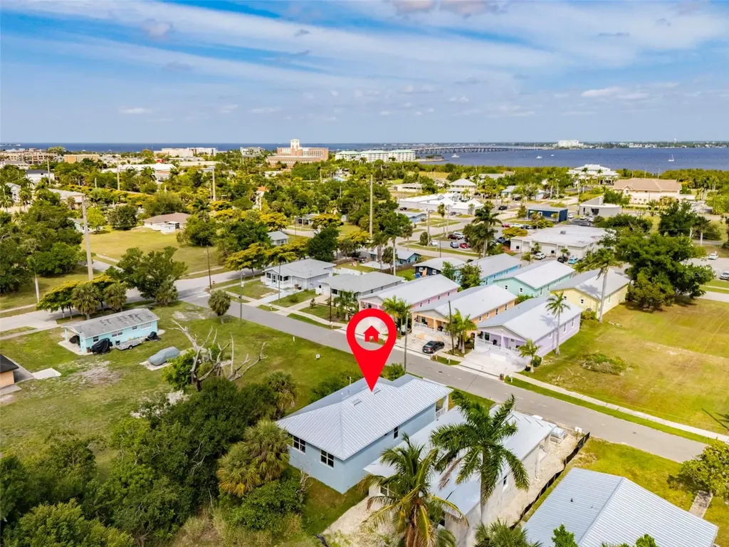 627 Fitzhugh Avenue Punta Gorda FL 33950