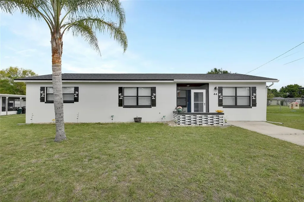 44 Narcissus Drive Debary FL 32713