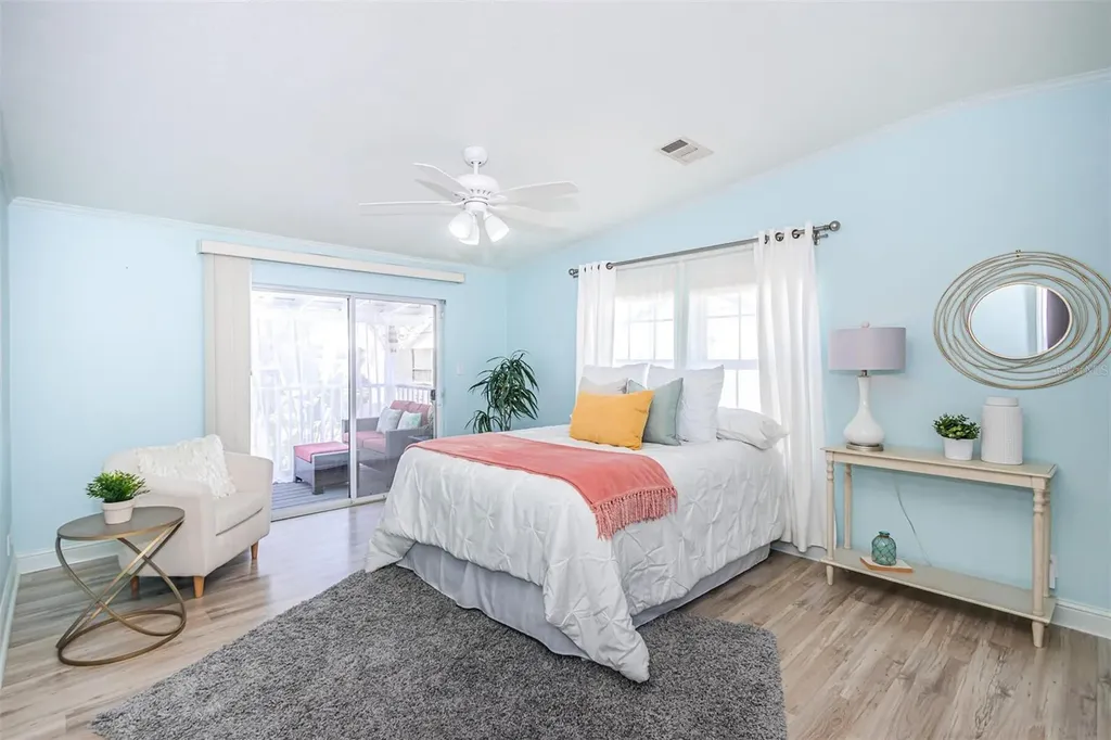 2921 Dupont Street S Gulfport FL 33707