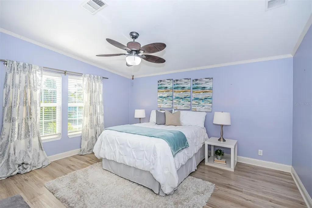 2921 Dupont Street S Gulfport FL 33707
