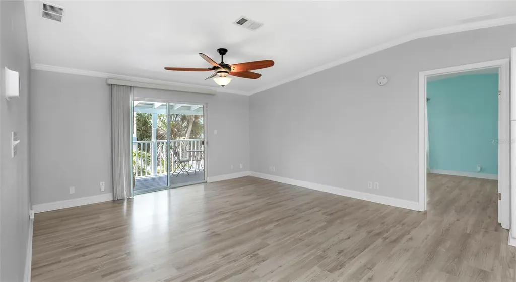 2921 Dupont Street S Gulfport FL 33707