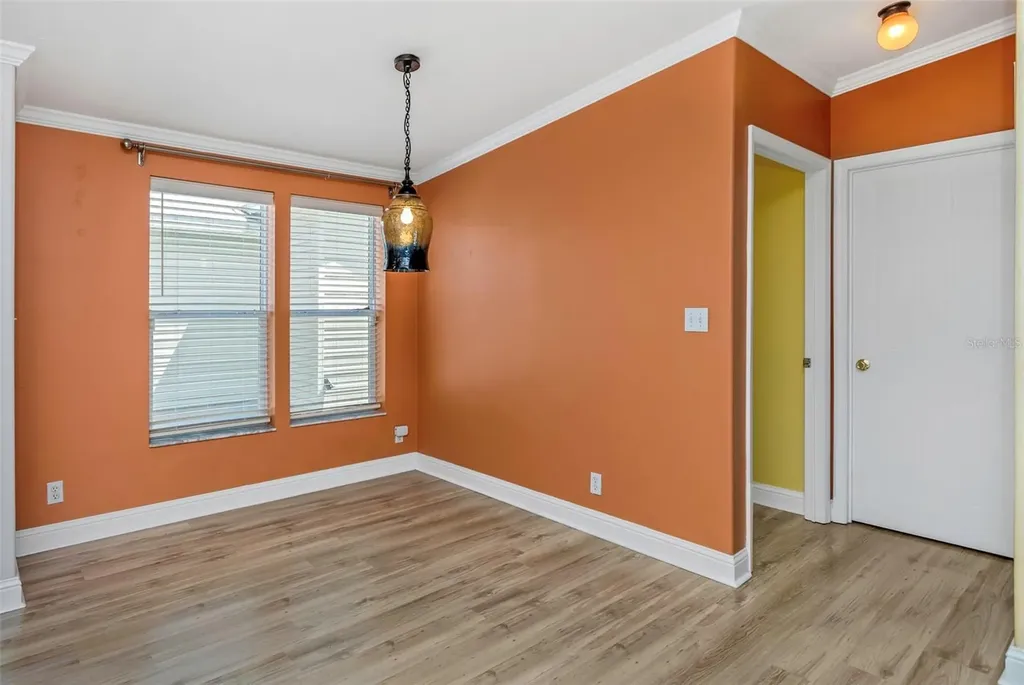 2921 Dupont Street S Gulfport FL 33707