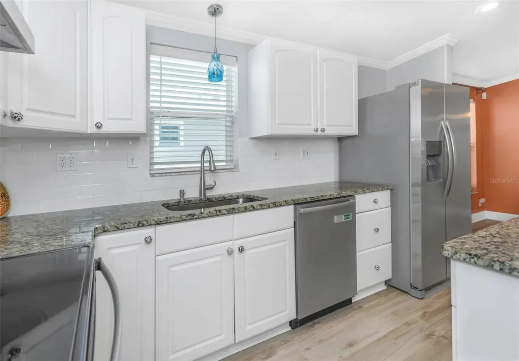 2921 Dupont Street S Gulfport FL 33707
