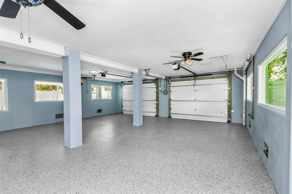 2921 Dupont Street S Gulfport FL 33707