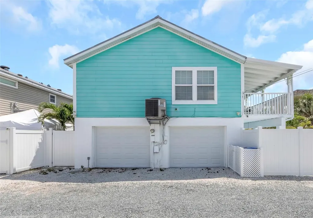 2921 Dupont Street S Gulfport FL 33707