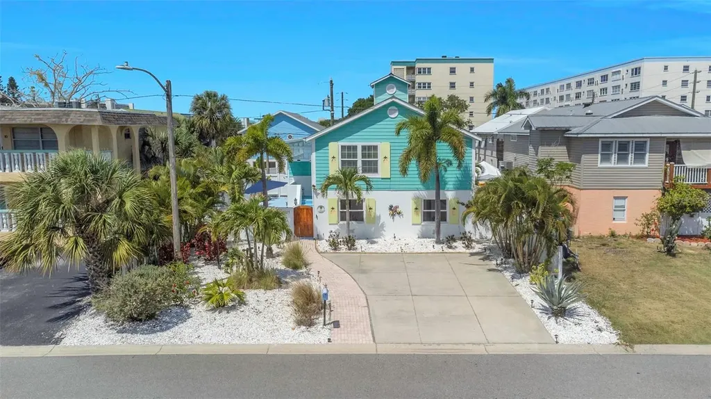 2921 Dupont Street S Gulfport FL 33707