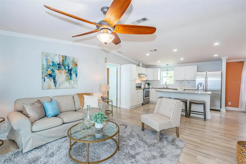 2921 Dupont Street S Gulfport FL 33707