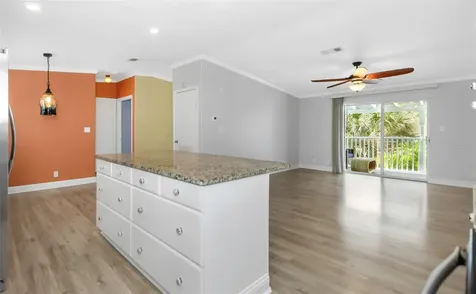 2921 Dupont Street S Gulfport FL 33707