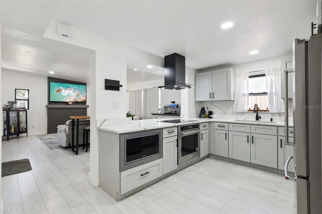 1915 Weber Street Orlando FL 32803