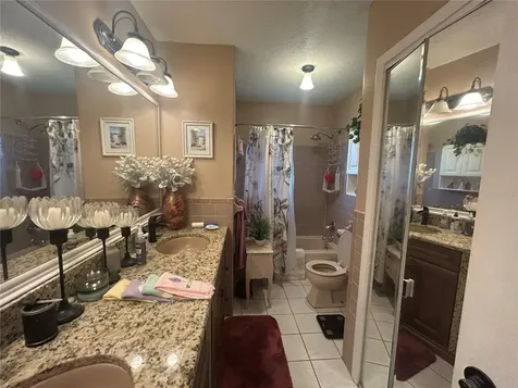 1507 Meadowridge Drive Valrico FL 33596