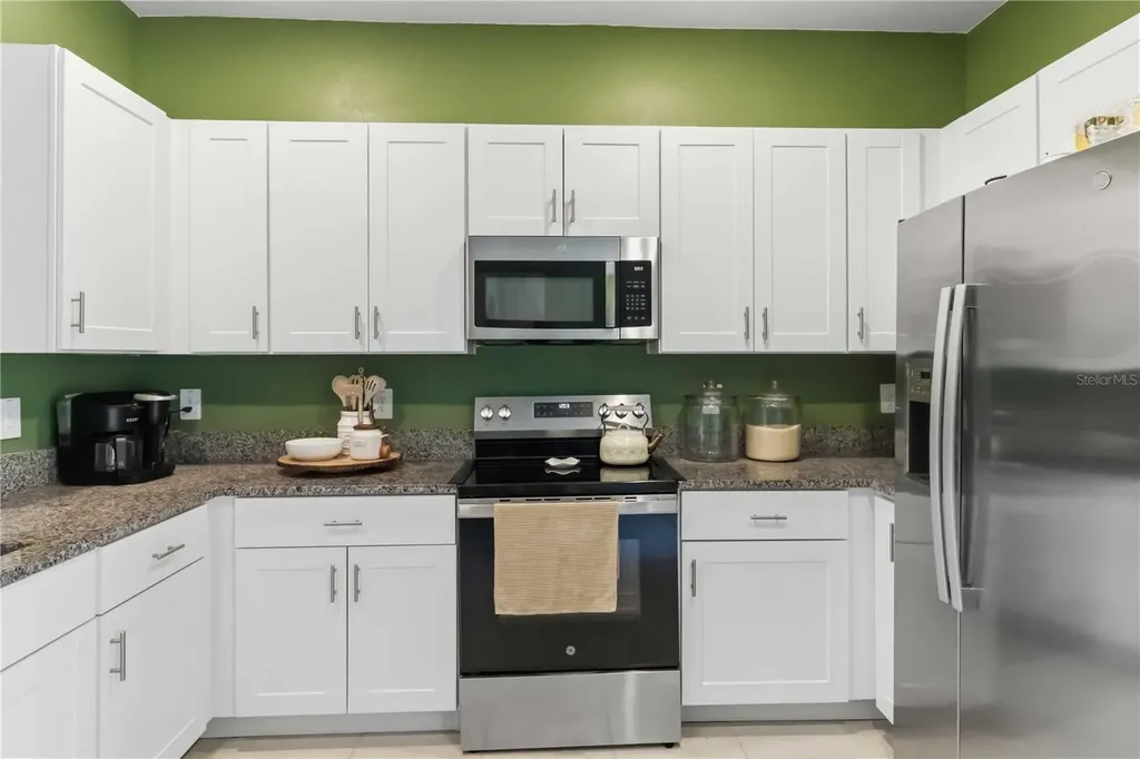 2549 Sunray Venus Way Ruskin FL 33570