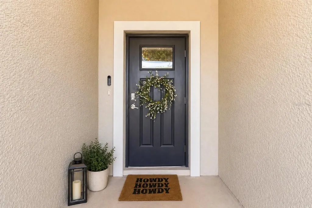 2549 Sunray Venus Way Ruskin FL 33570