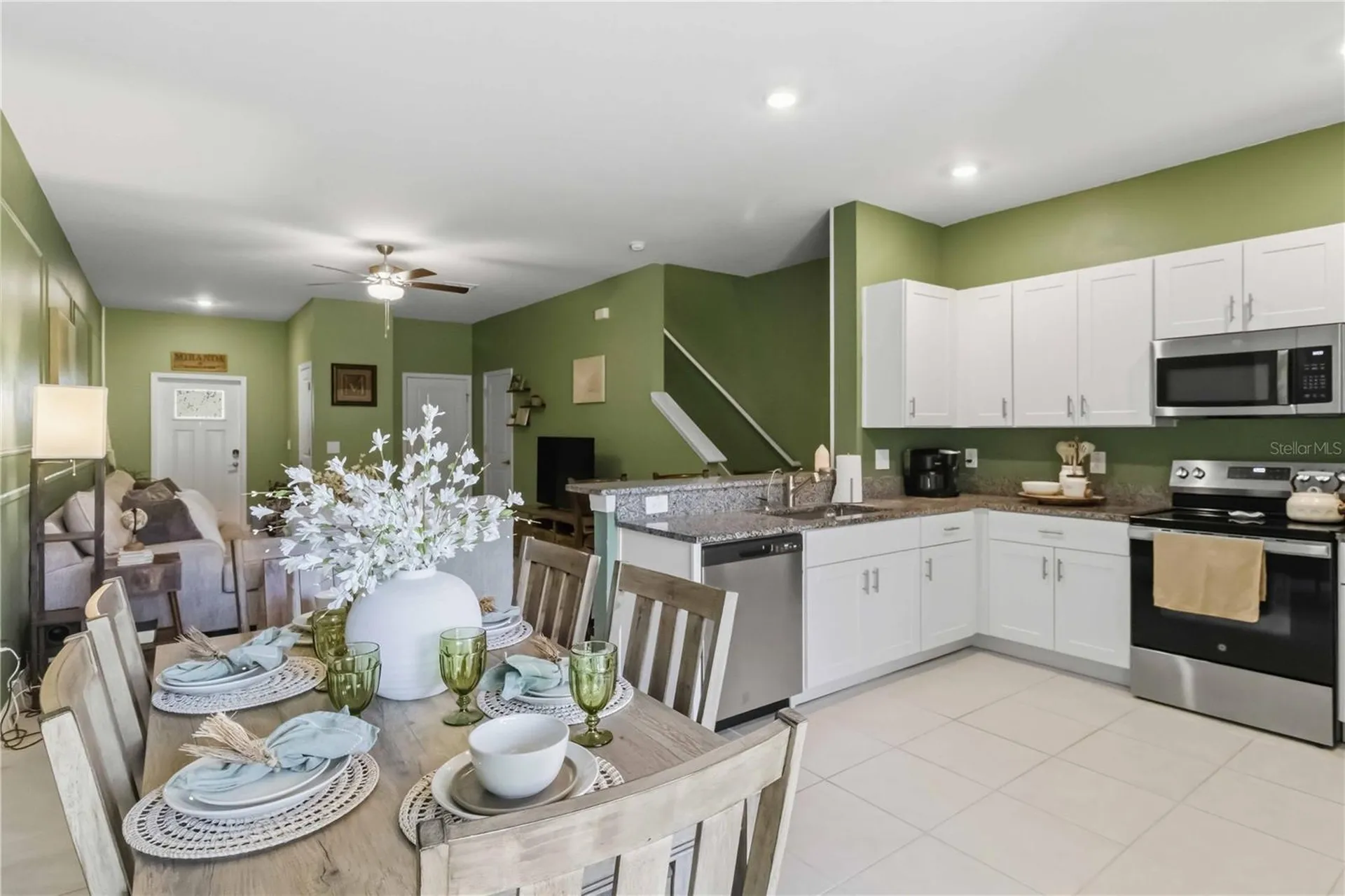 2549 Sunray Venus Way Ruskin FL 33570