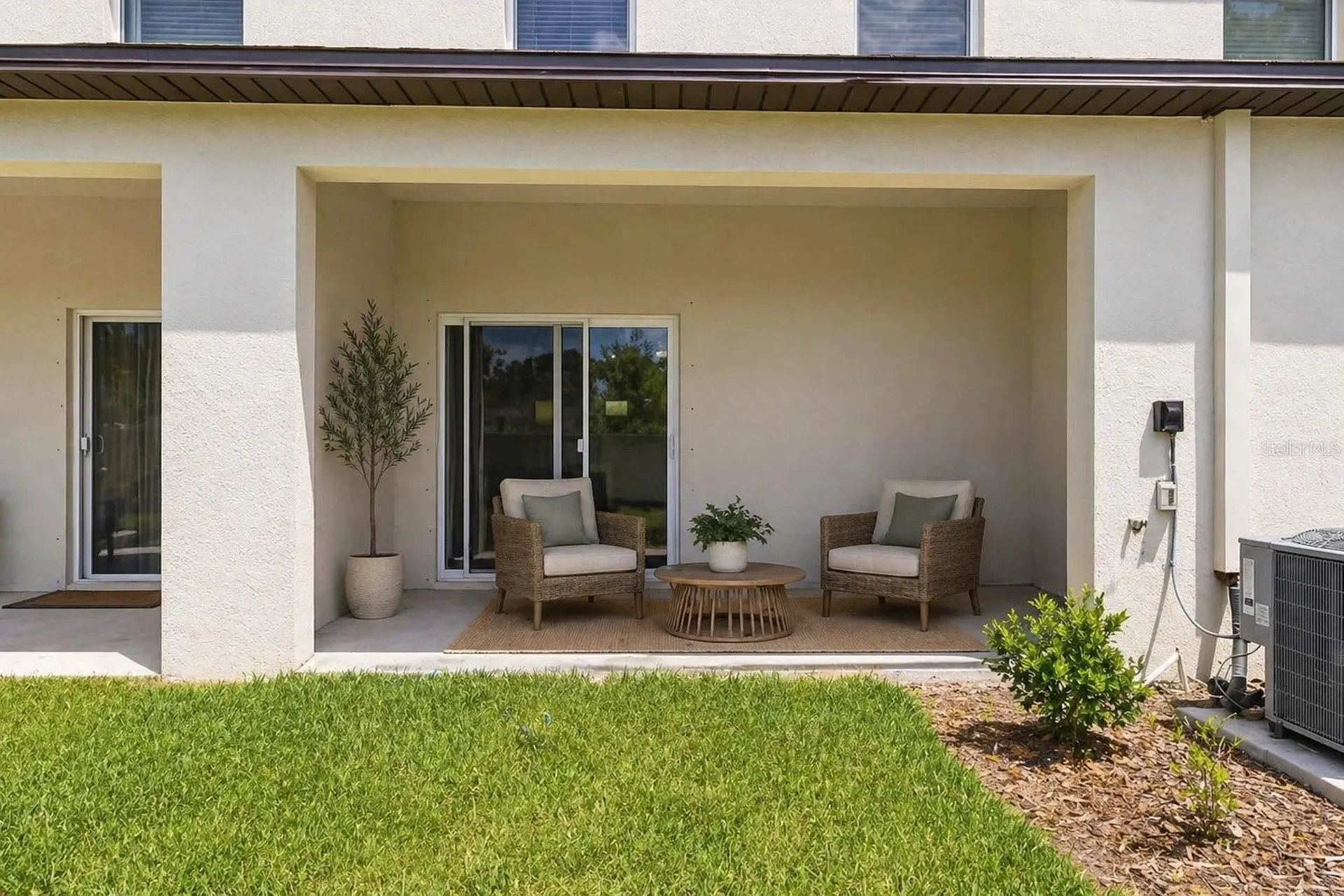 2549 Sunray Venus Way Ruskin FL 33570