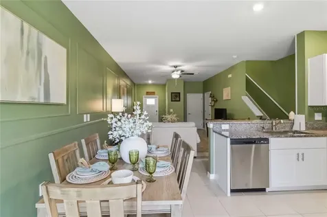 2549 Sunray Venus Way Ruskin FL 33570