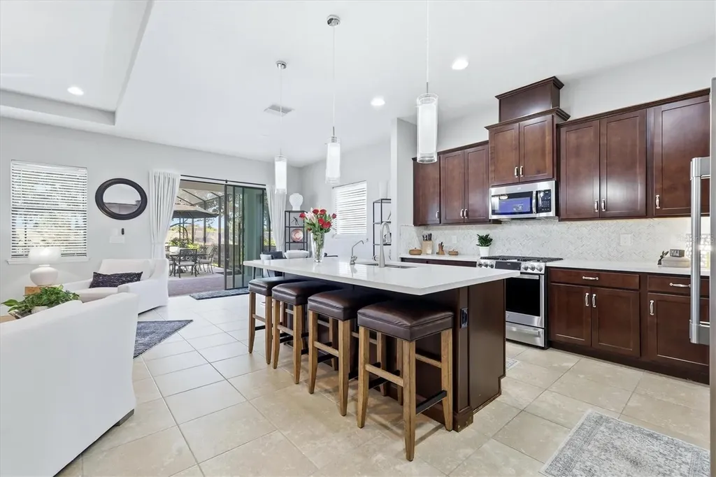 5407 Title Row Drive Bradenton FL 34210