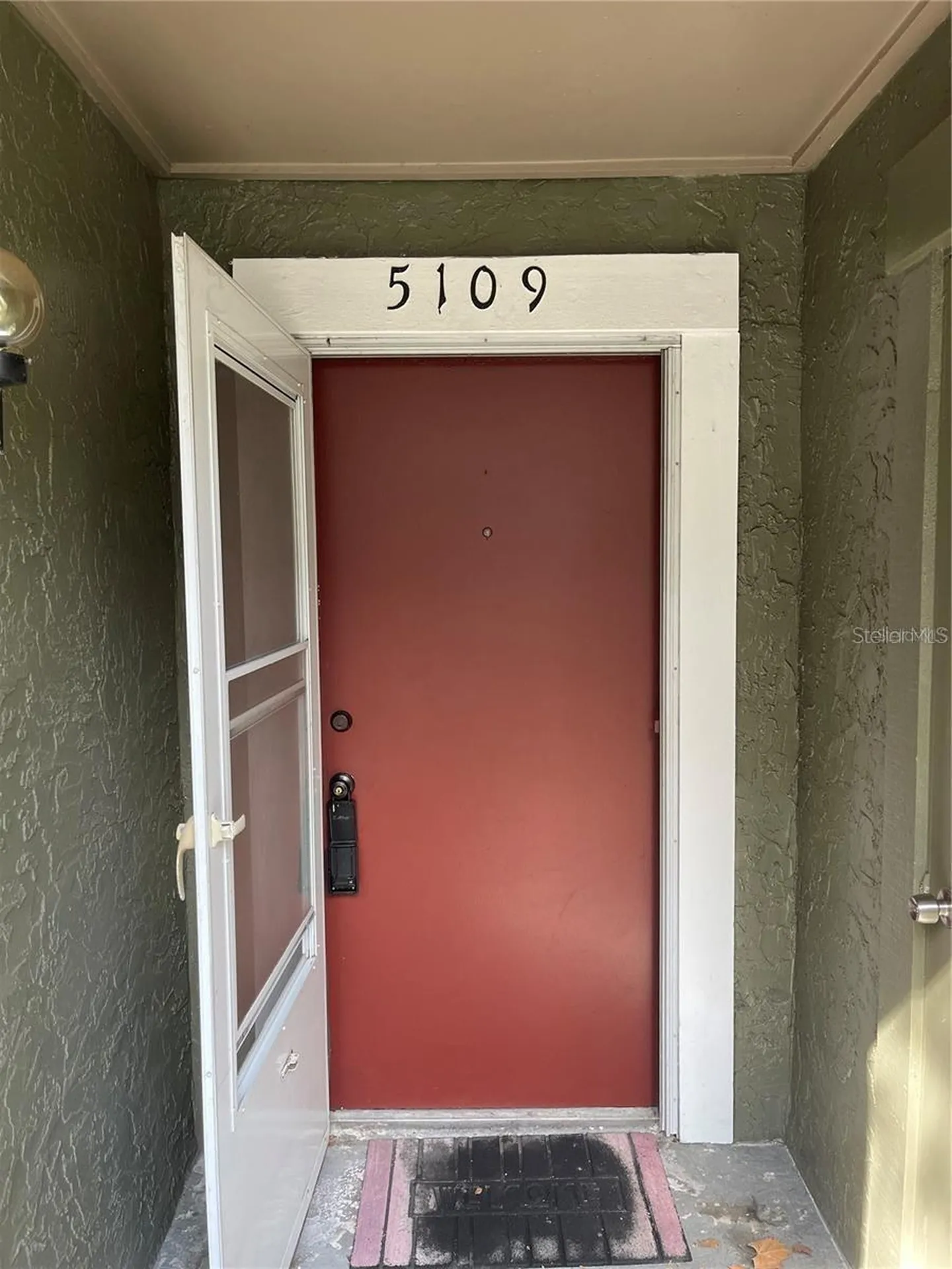 5109 Eaglesmere Drive Orlando FL 32819