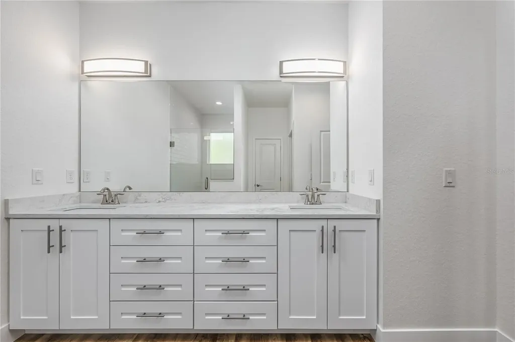 210 Paradise Drive Deland FL 32720