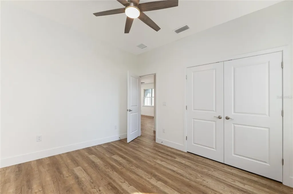 210 Paradise Drive Deland FL 32720