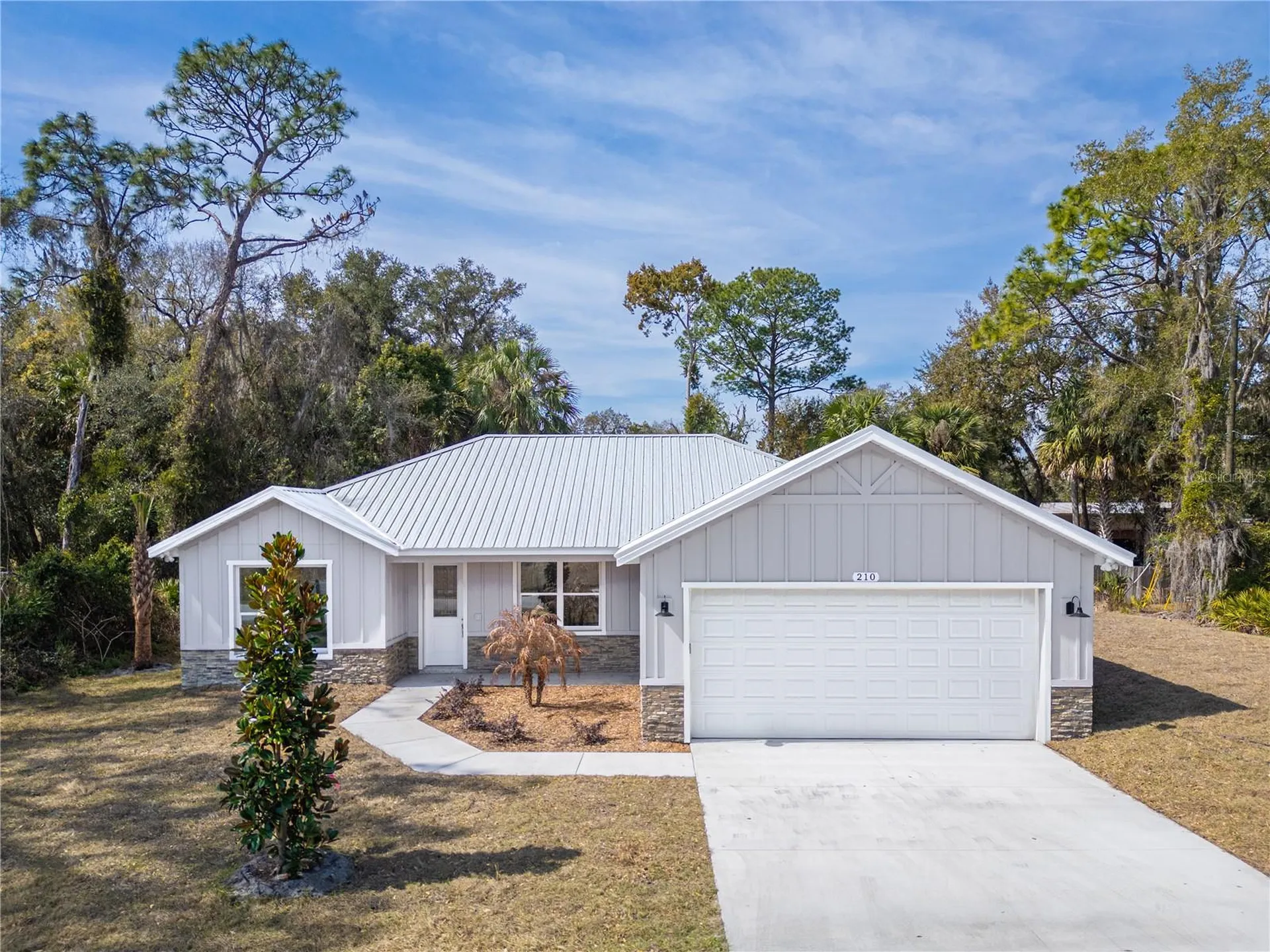 210 Paradise Drive Deland FL 32720